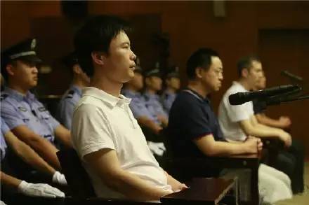 快播王欣涉黄案终于落定,一审宣判王欣被判刑3年6个月罚100万